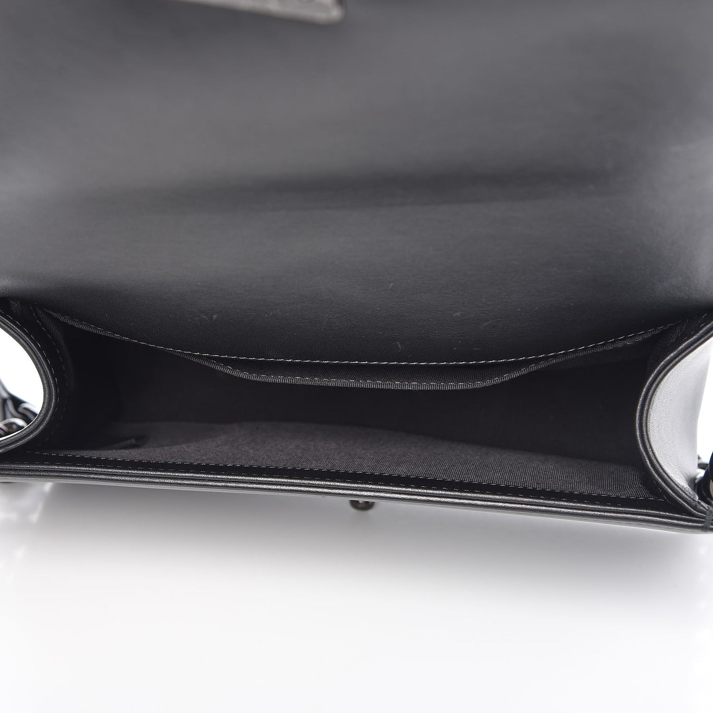Calfskin Painted Chevron Embossed Medium Boy Flap Black