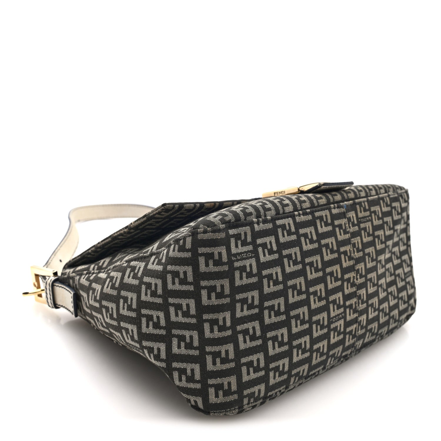 Fendi Zucchino Vitello Mama Baguette White 1867730 – FASHIONPHILE
