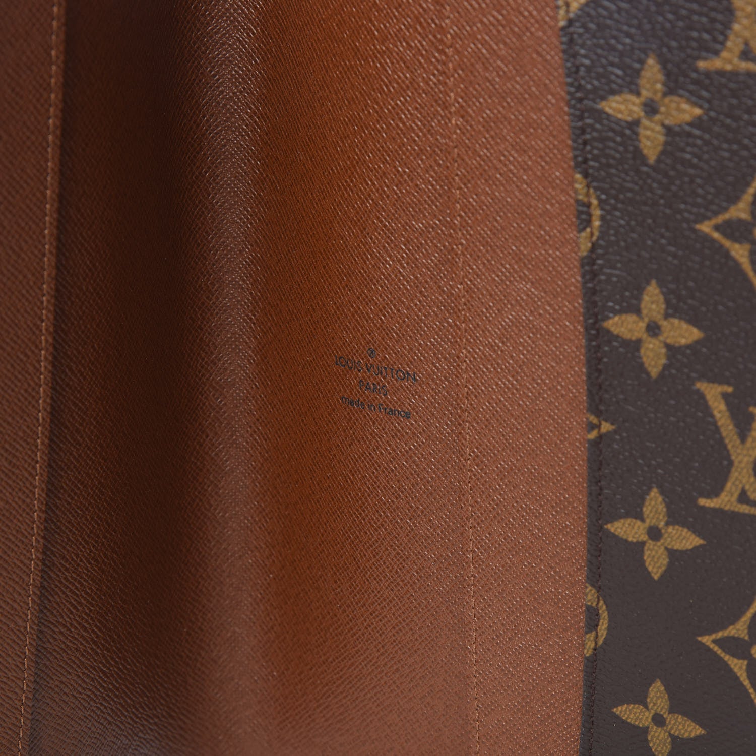 Louis Vuitton Monogram Couverture Carnet GM 9 of 10