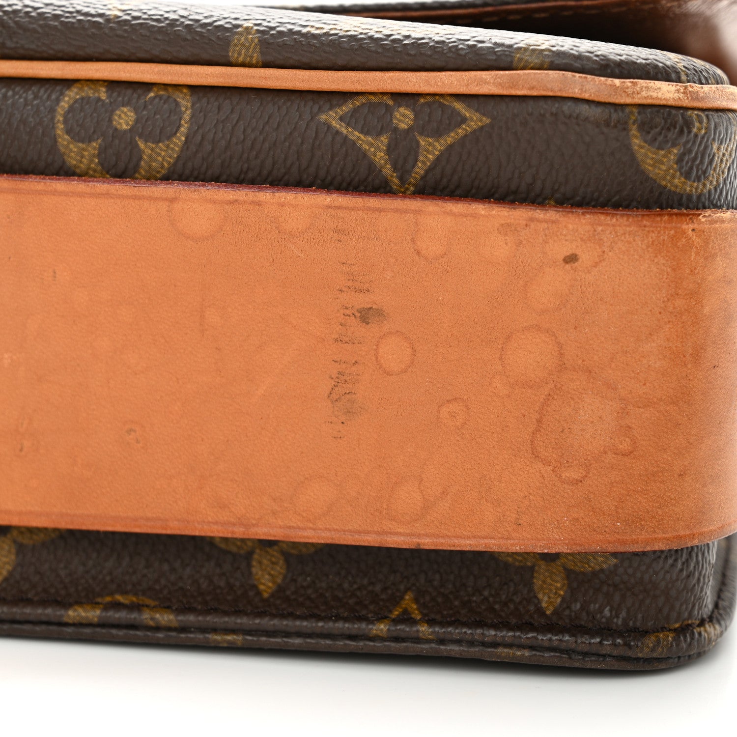 Louis Vuitton Monogram Cartouchiere 22 17 of 17