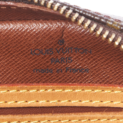 Louis Vuitton Monogram Blois 7 of 7