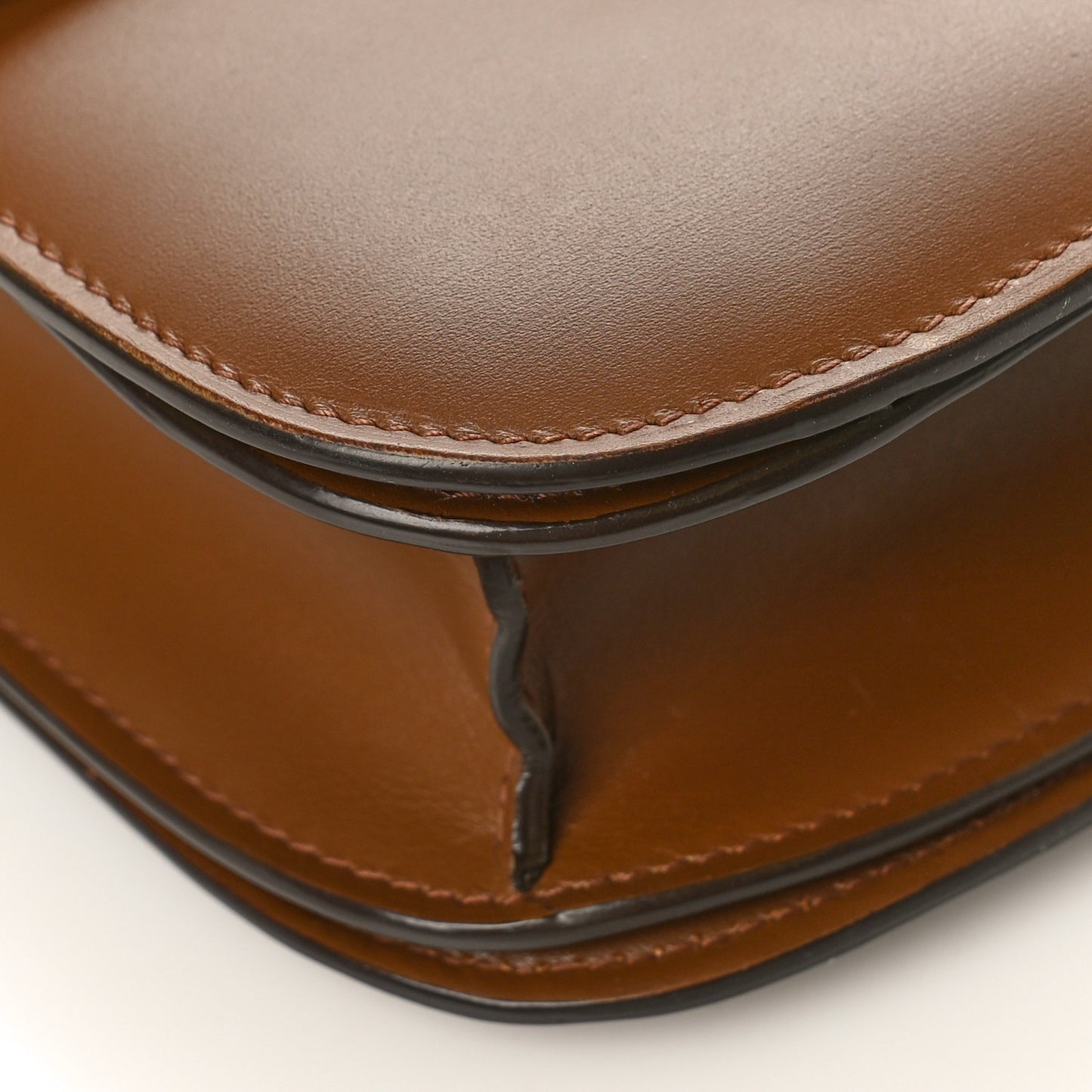 Box Calfskin Medium Classic Box Flap Bag Camel
