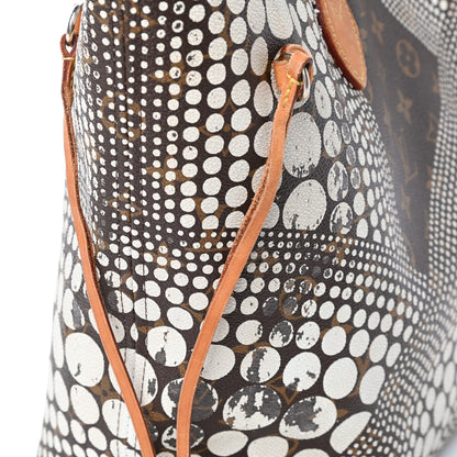 Louis Vuitton Monogram Kusama Waves Neverfull MM White 13 of 15
