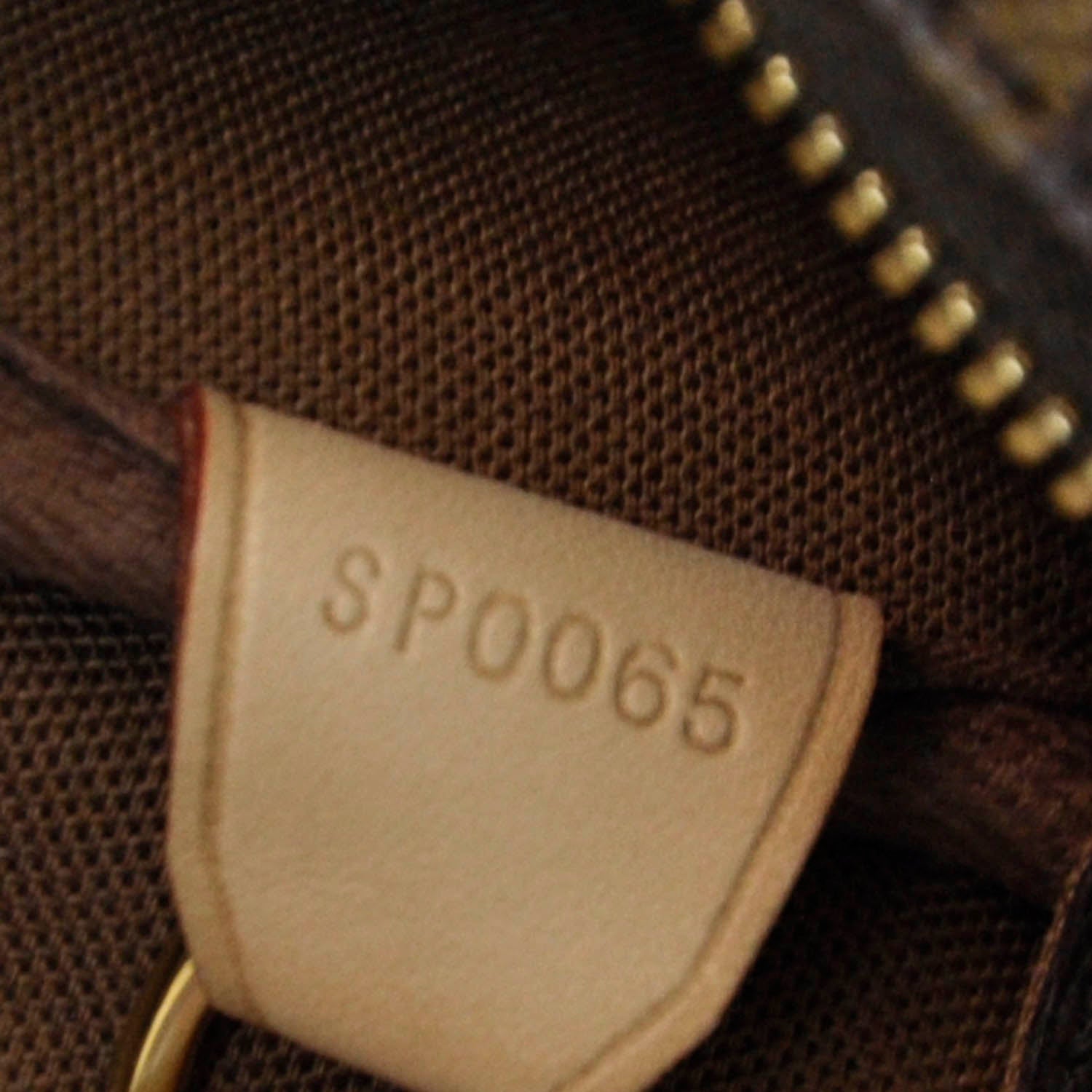 Louis Vuitton Monogram Nolita 9 of 9