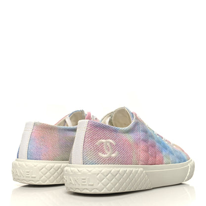 Chanel Printed Fabric Quilted Sneakers 39.5 Green Pink Blue 4 of 8