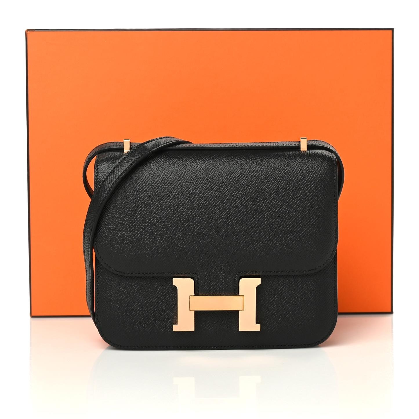 Epsom Constance 18 Black