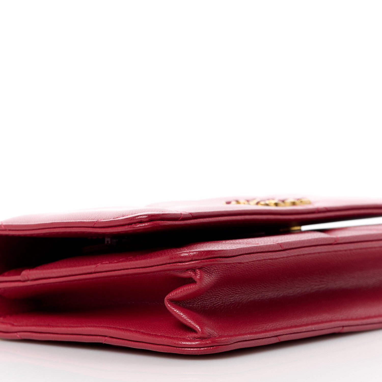 Chanel Shiny Goatskin Quilted Chanel 19 Wallet On Chain WOC Rouge 10 of 12