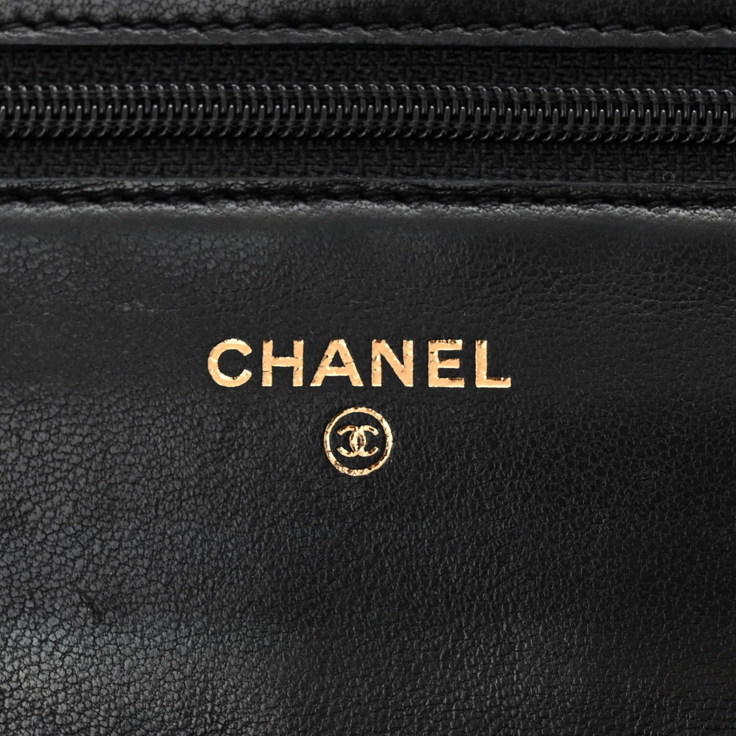 Lambskin Quilted Wallet On Chain WOC Black