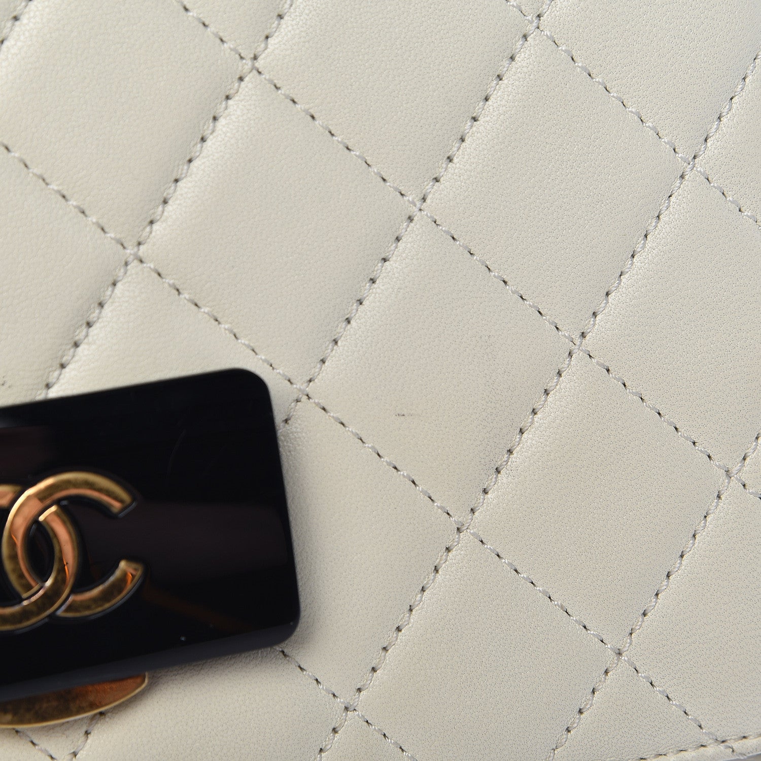 Chanel Sheepskin Quilted Beauty Lock Flap White 26 of 31