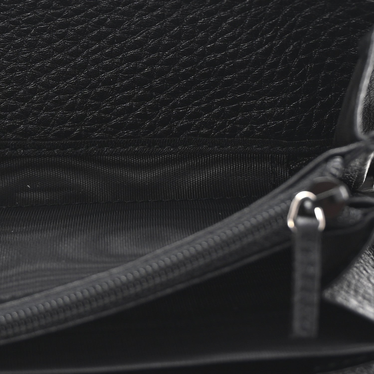 Gucci Pebbled Calfskin Studded Soho Zip Around Wallet Black 5 of 7