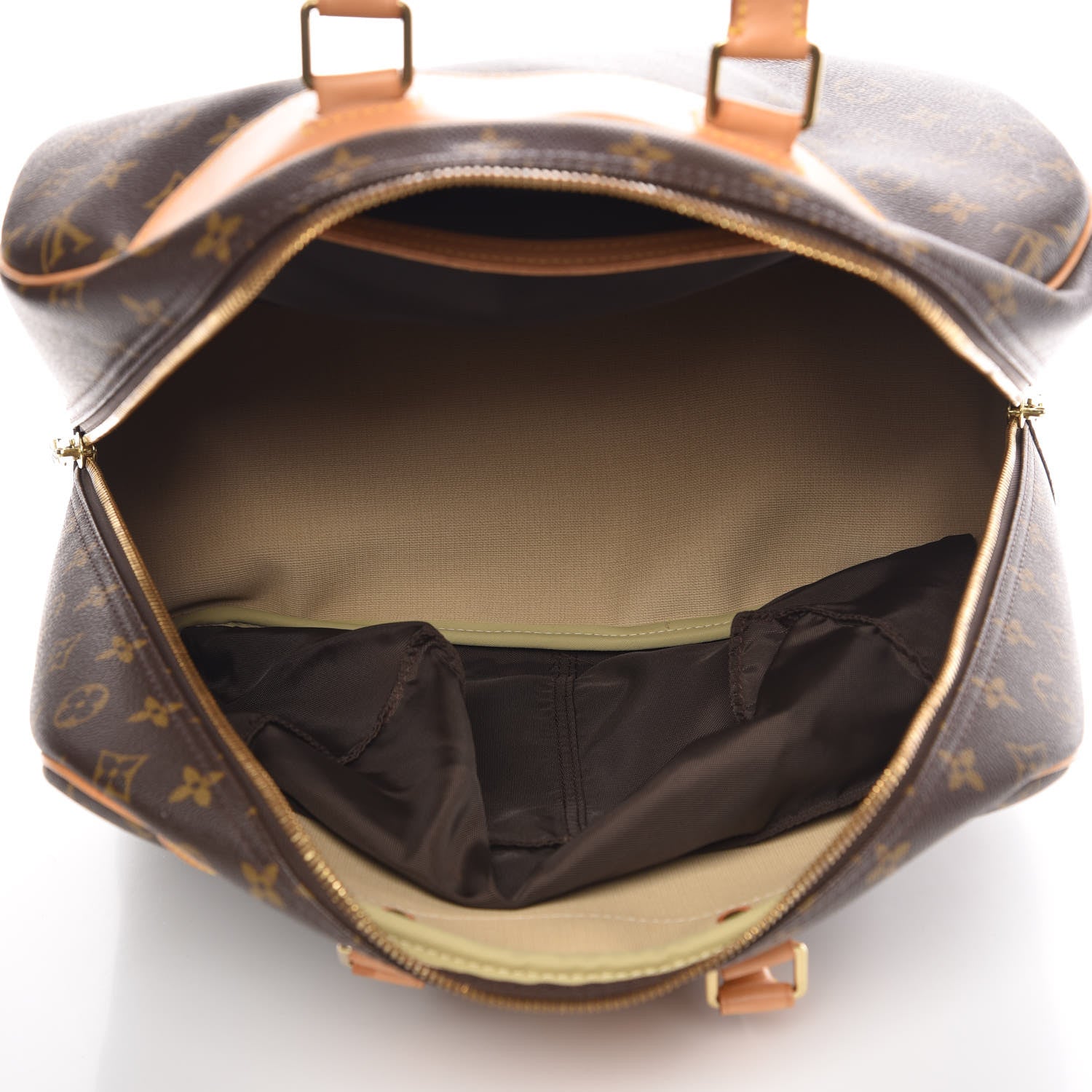 Louis Vuitton Monogram Evasion Sports Bag 5 of 17