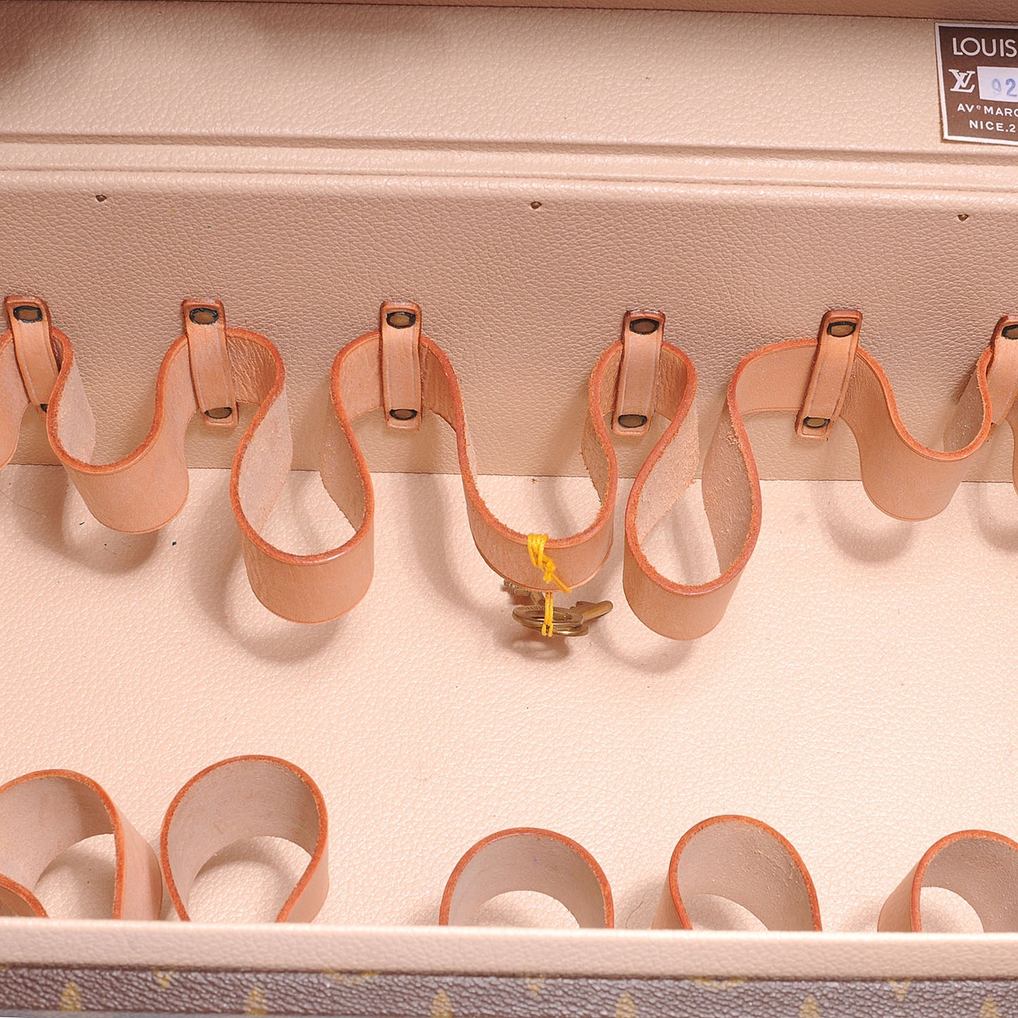 Monogram Boite Bouteilles et Glace Beauty Train Case