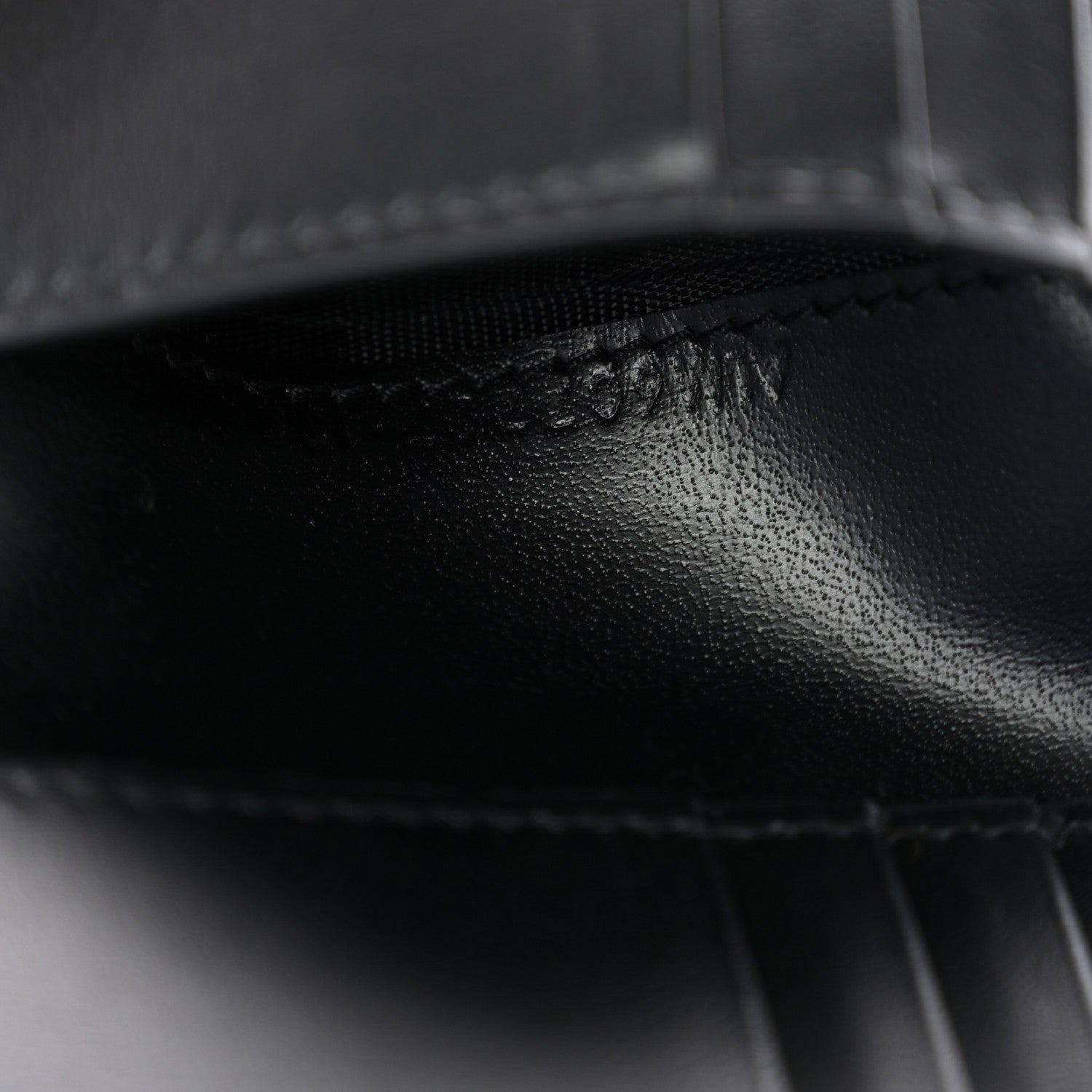 Saint Laurent Matte Calfskin Tiny Cassandre East West Wallet Black 7 of 8