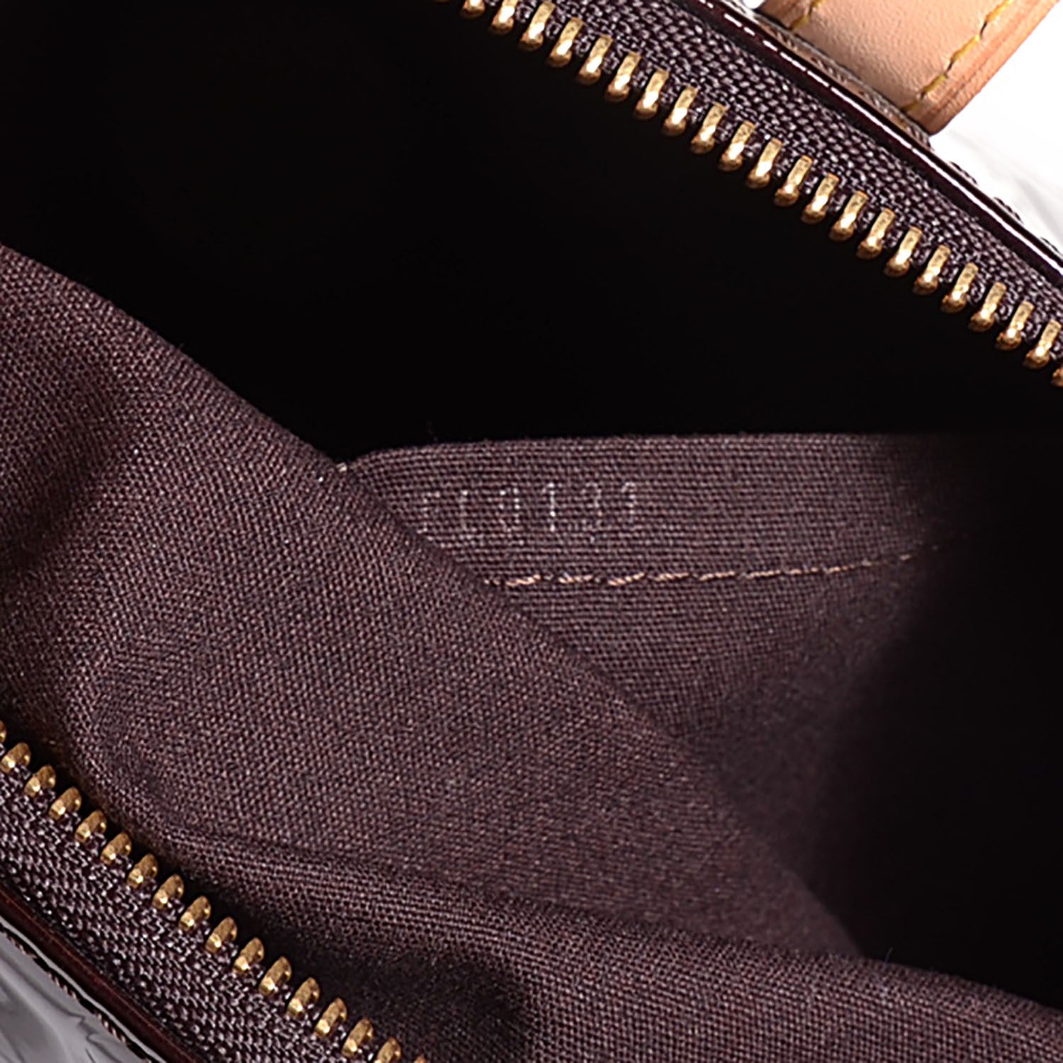 Louis Vuitton Vernis Bellevue GM Amarante 7 of 7