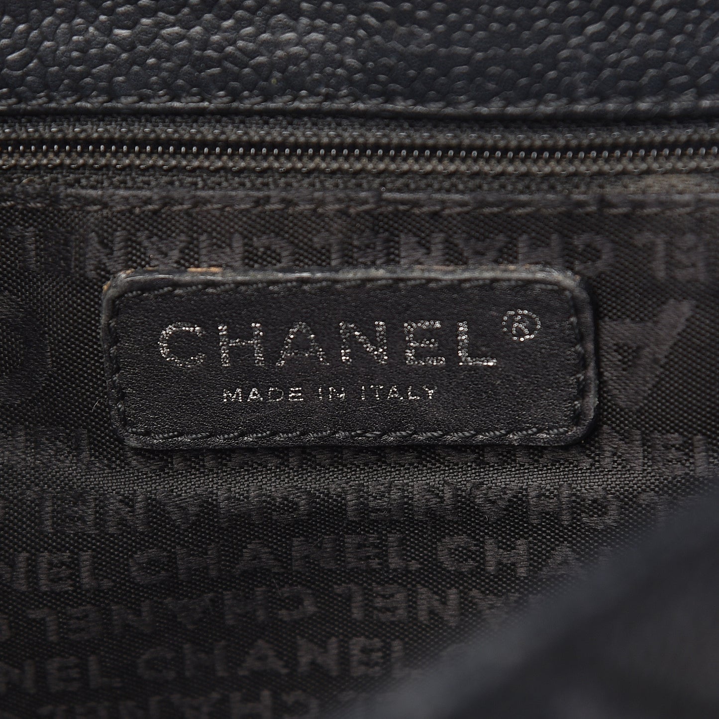 Caviar Mademoiselle Flap Black