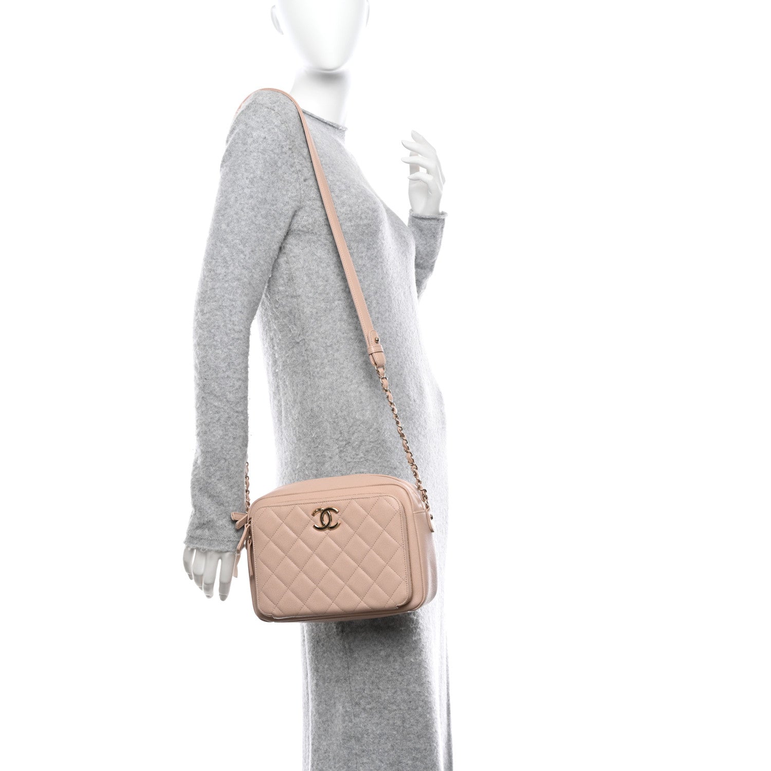 Chanel Caviar Quilted Medium Business Affinity Camera Case Light Pink 2 of 10