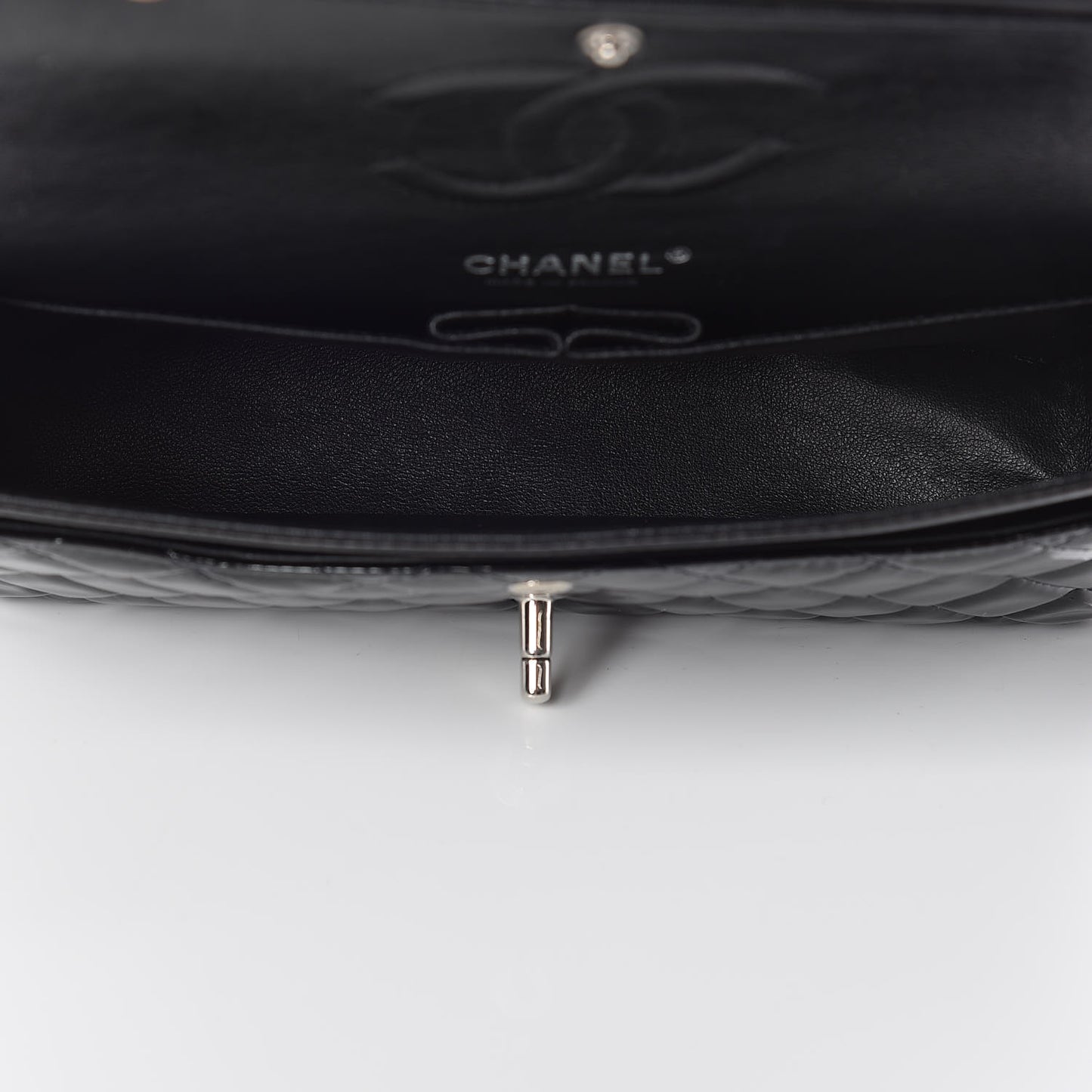 Patent Quilted Medium Double Flap Black