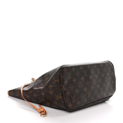 Louis Vuitton Monogram Neverfull MM 4 of 11