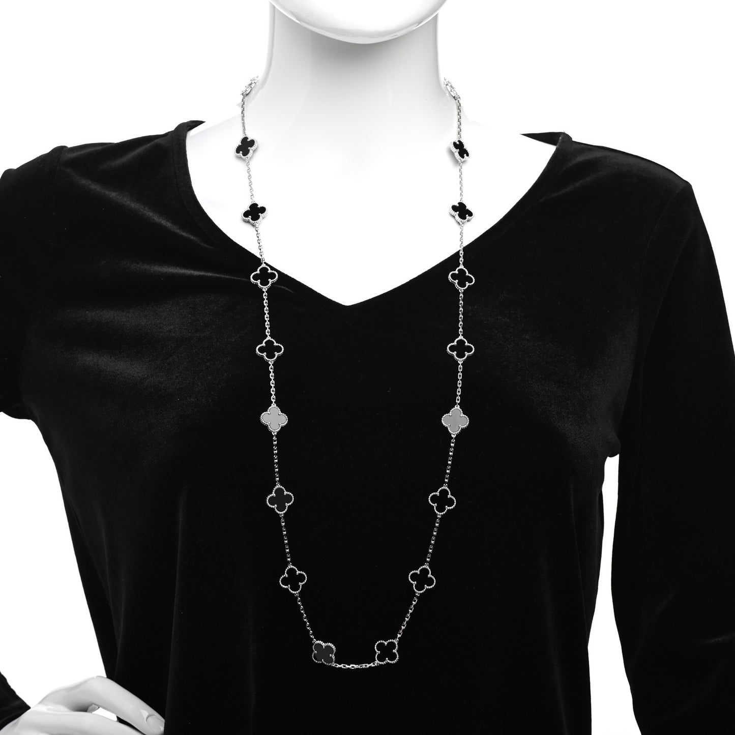 18K White Gold Black Onyx 20 Motifs Vintage Alhambra Necklace