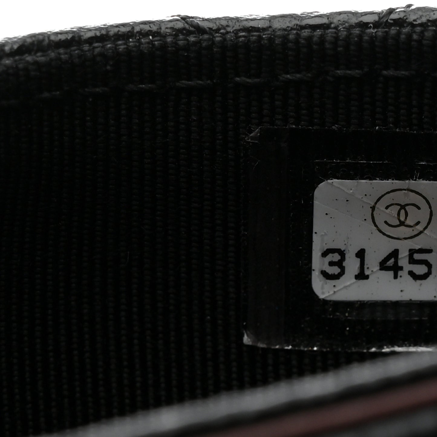 Caviar Quilted Flap Card Holder On Chain Black
