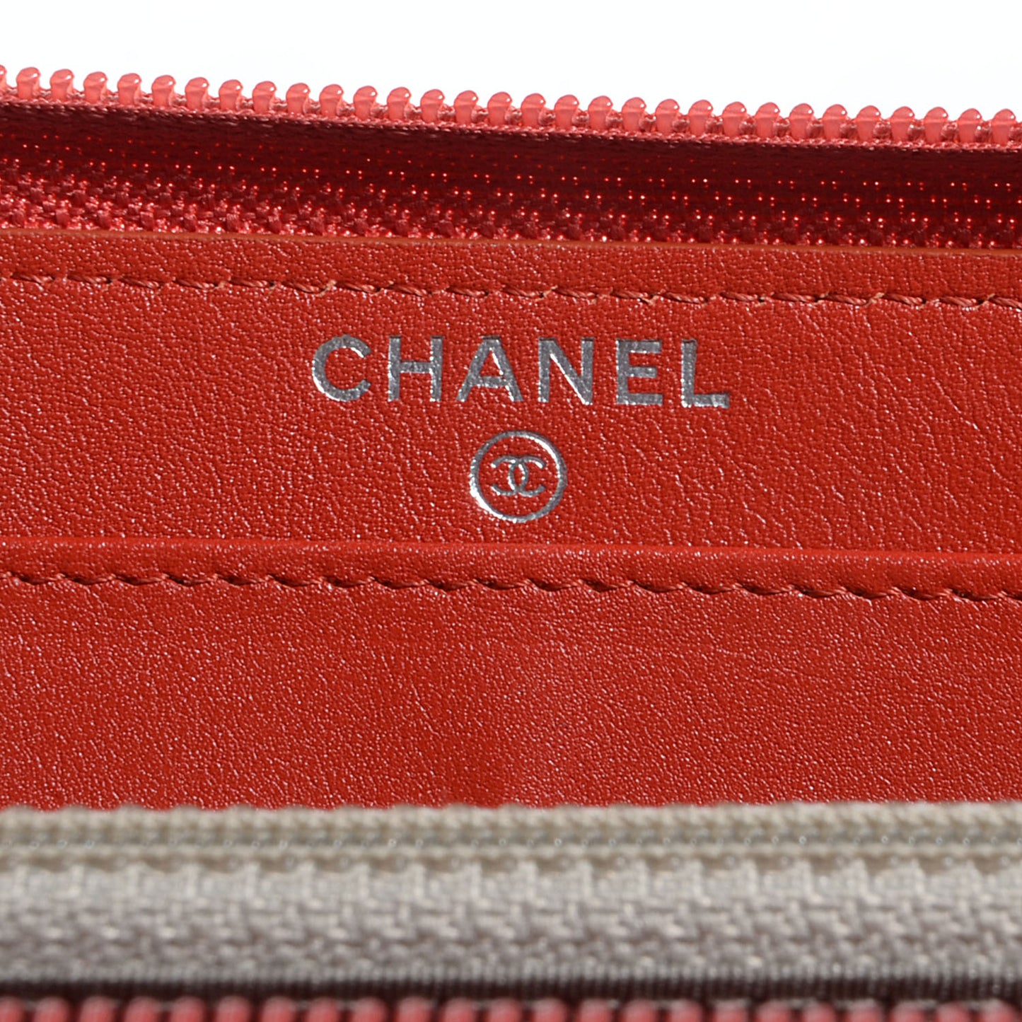 Caviar CC Timeless Large Gusset Zip Around Wallet Orange