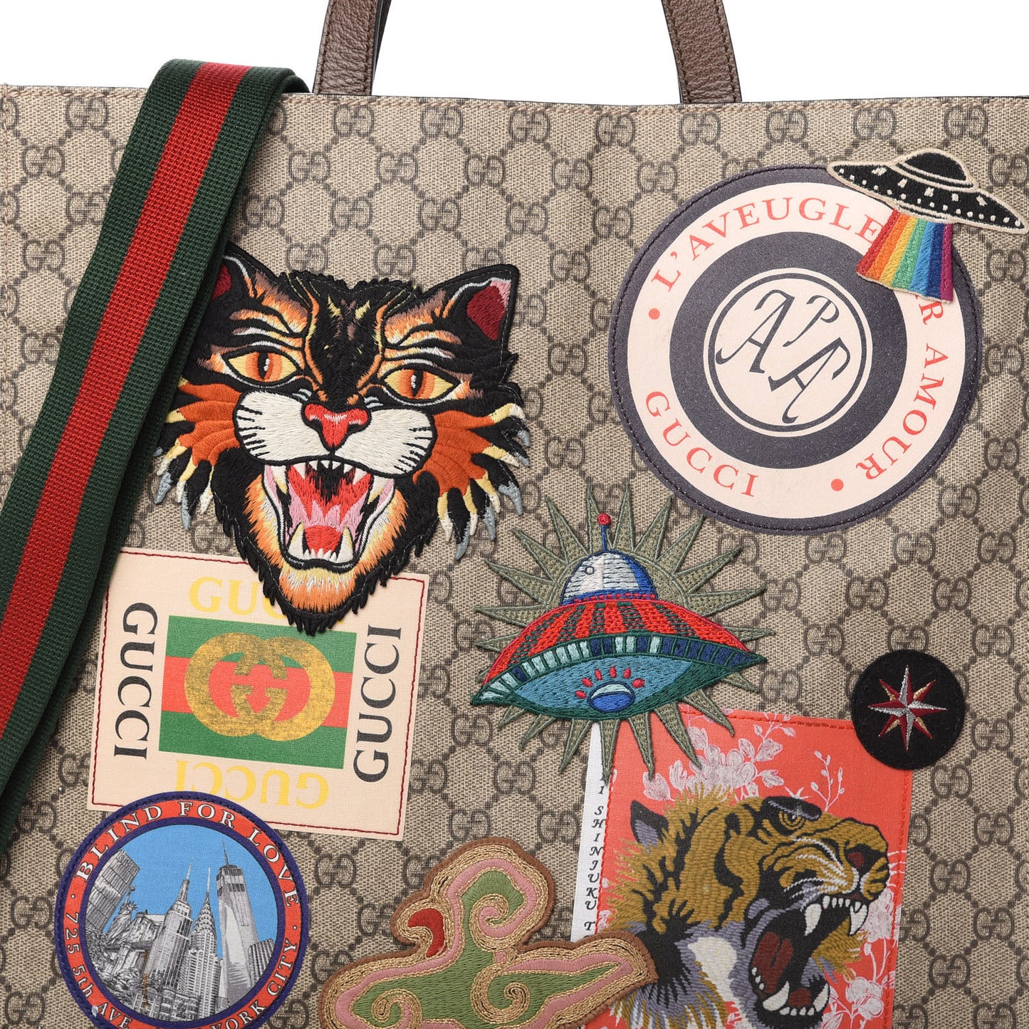 Soft GG Supreme Monogram Courrier Vertical Tote Beige New Acero