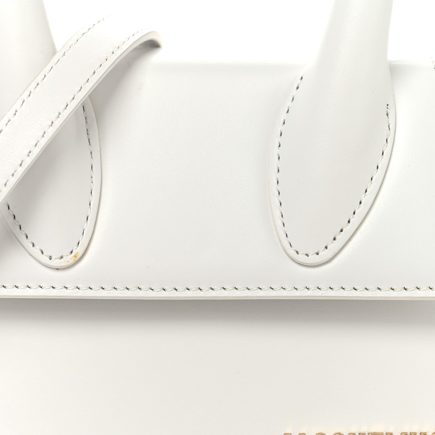Smooth Calfskin Le Chiquito Moyen White