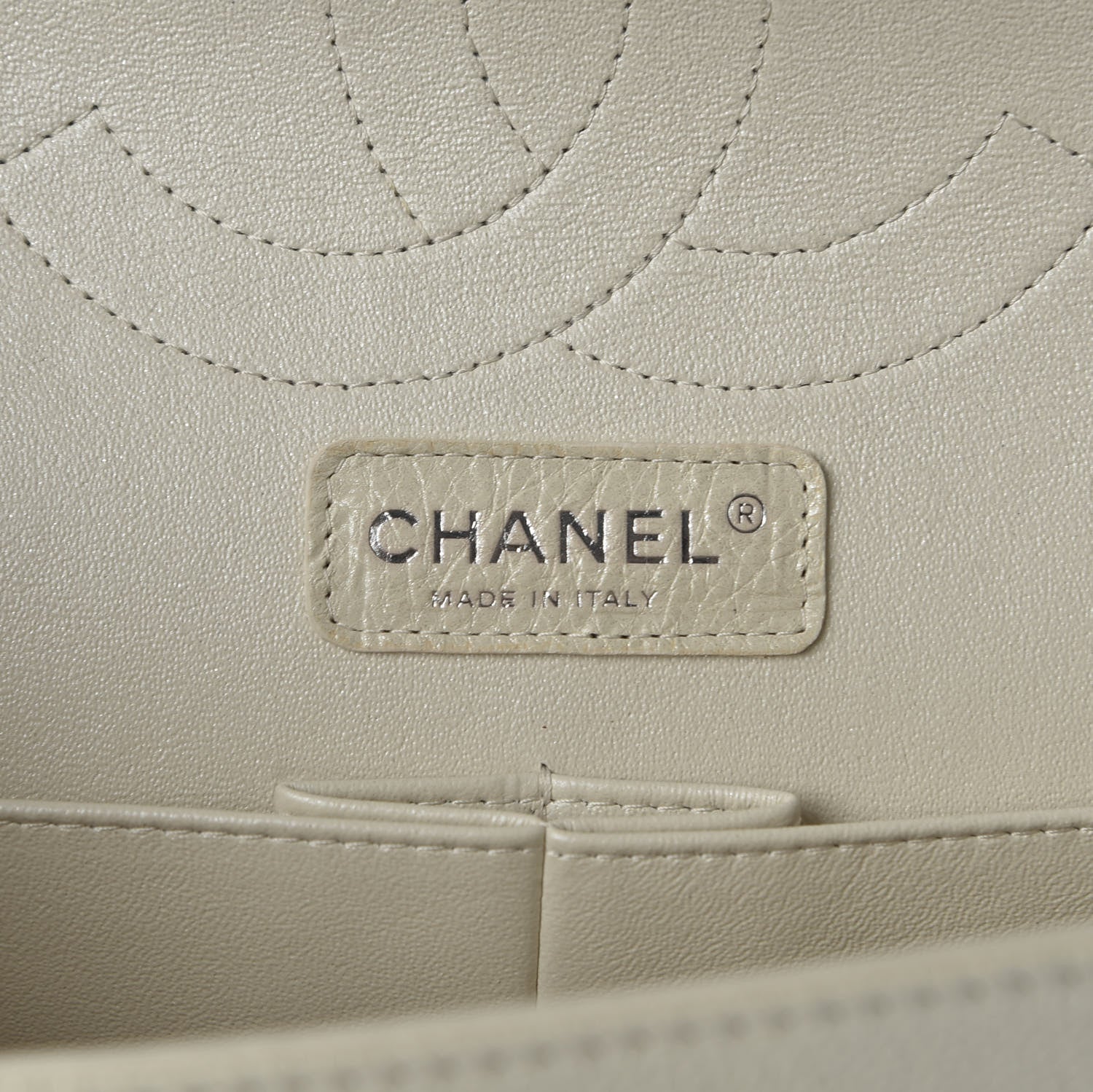 Chanel Pearly Caviar Quilted Jumbo Double Flap Dark White 7 of 9