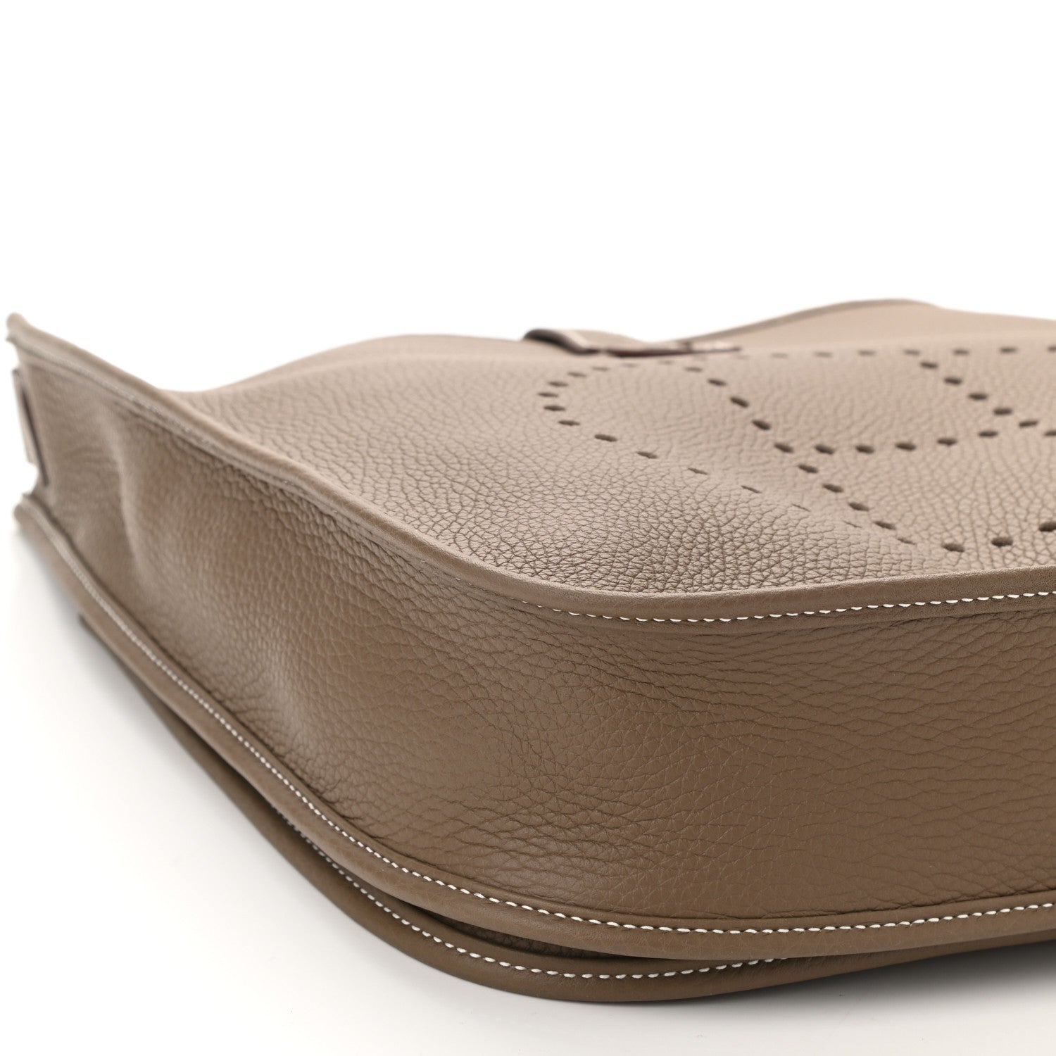 Hermes Taurillon Clemence Evelyne III PM Etoupe 9 of 11