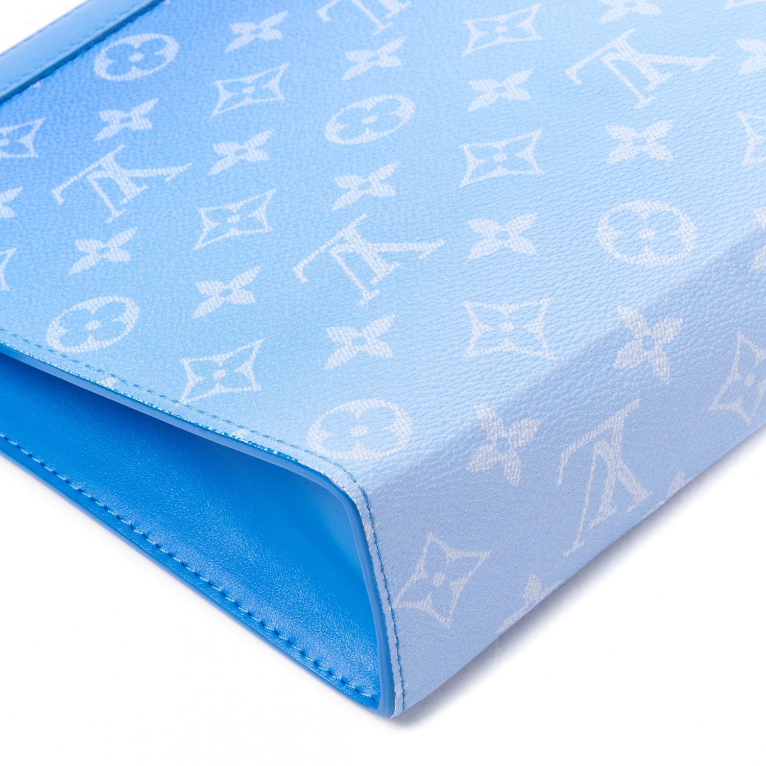 Louis Vuitton Monogram Clouds Pochette Voyage MM A4 Blue 5 of 7