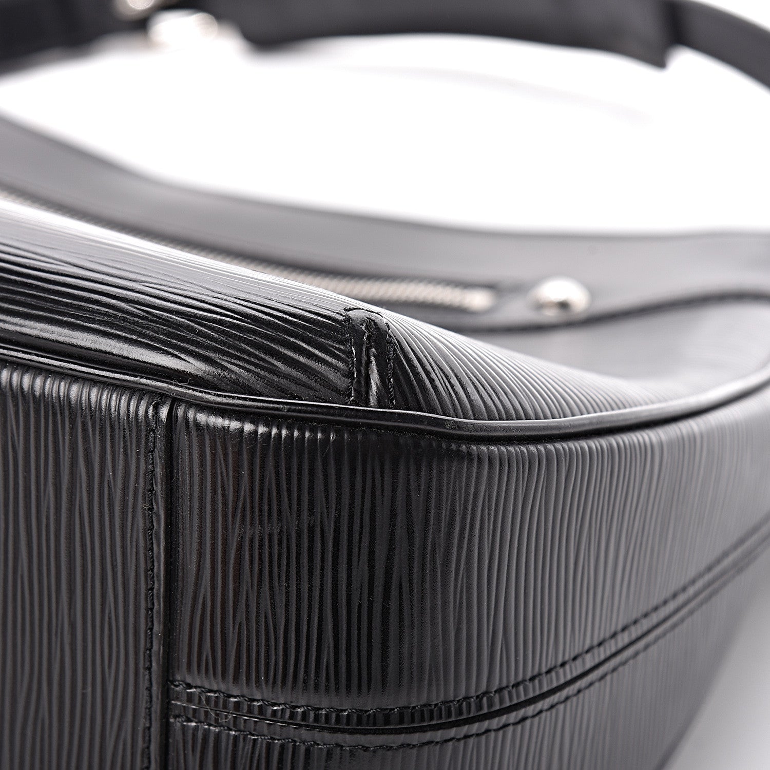 Louis Vuitton Epi Turenne GM Black 11 of 14