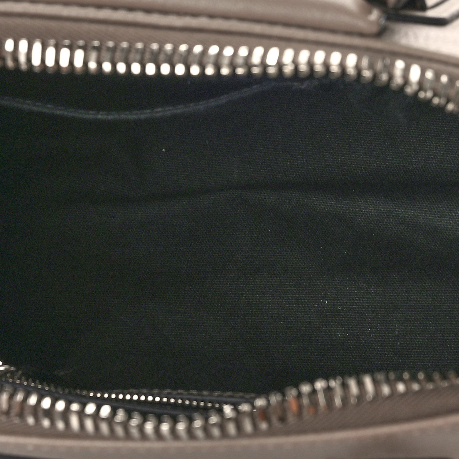 Givenchy Sugar Goatskin Small Antigona Mastic 5 of 8
