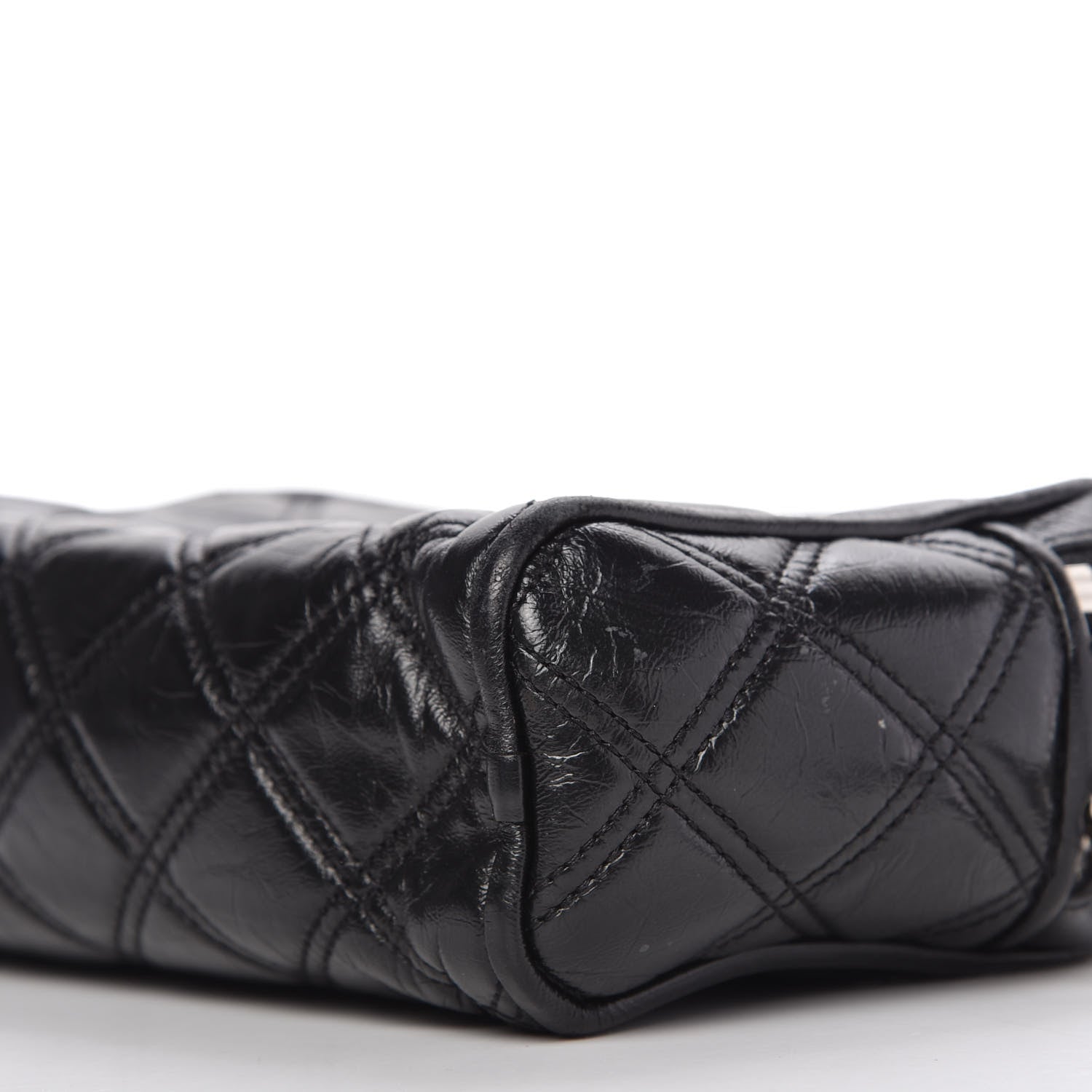 Marc Jacobs Natural Grain Calfskin Quilted The Softshot 21 Bag Black 7 of 12