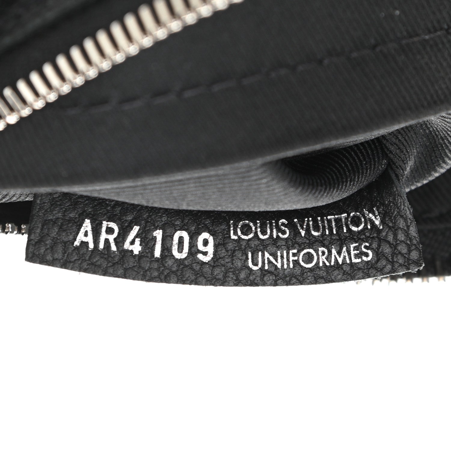 Louis Vuitton Empreinte Pallas Crossbody Black 7 of 10