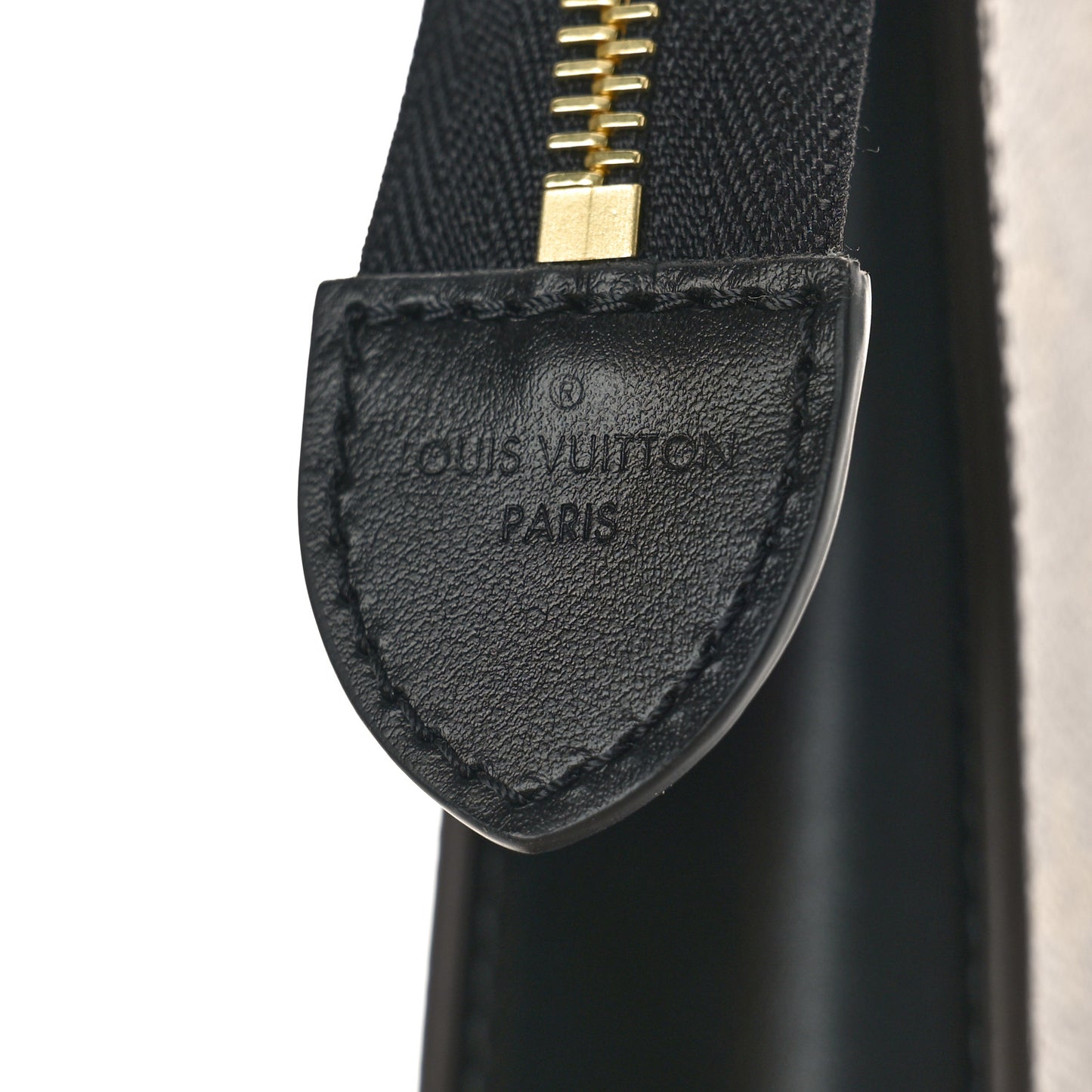 Monogram Poche Toilette NM