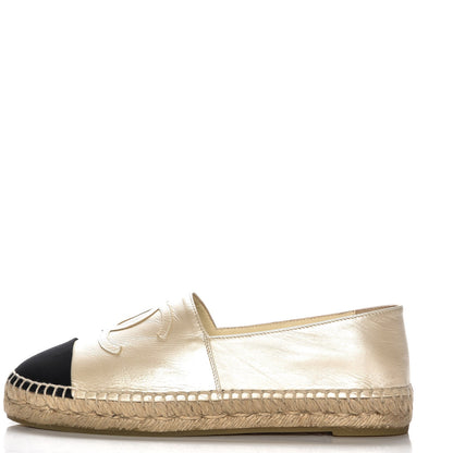 Chanel Calfskin Grosgrain CC Espadrilles 39 Ivory Black 1 of 10