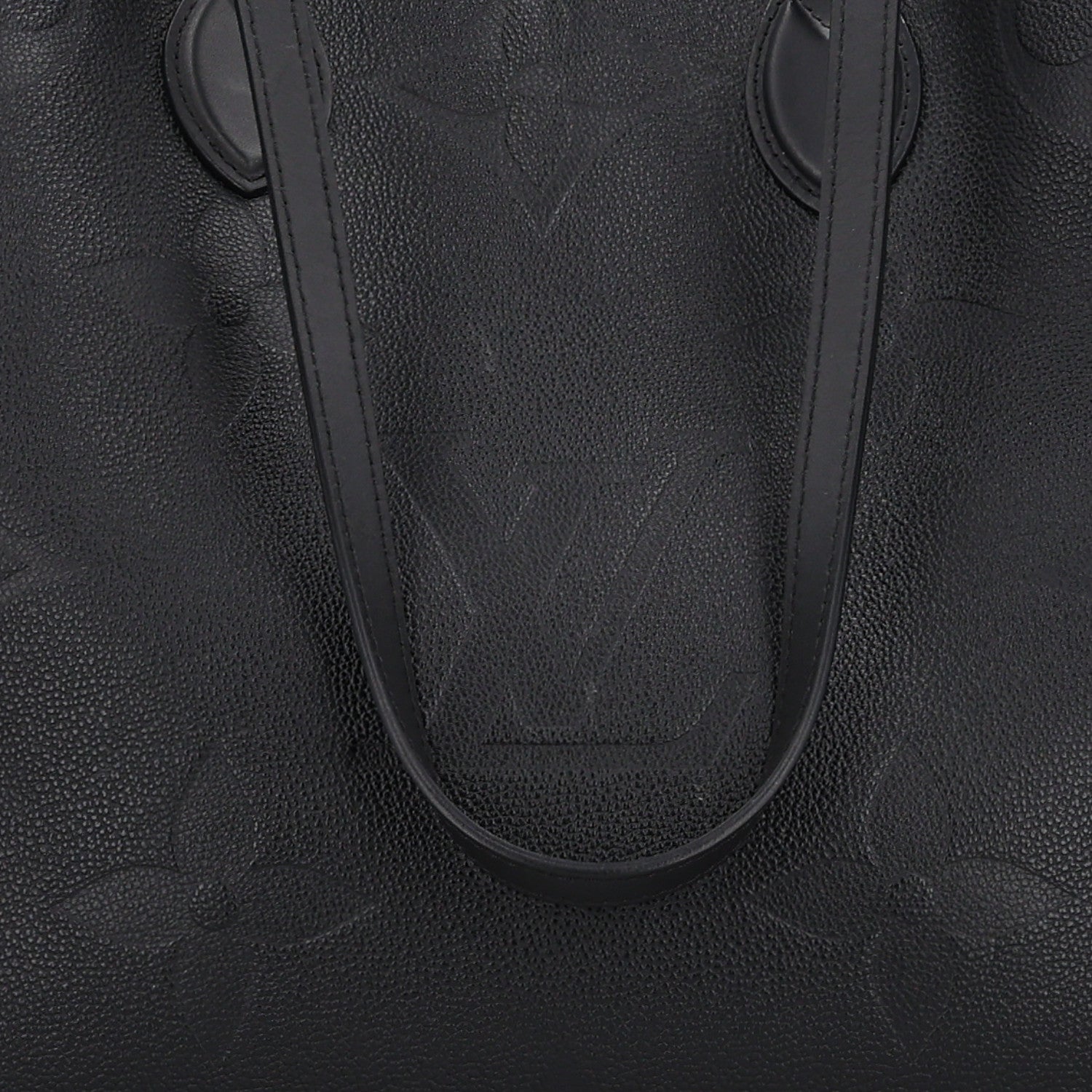 Louis Vuitton Empreinte Monogram Giant Onthego GM Black 7 of 9