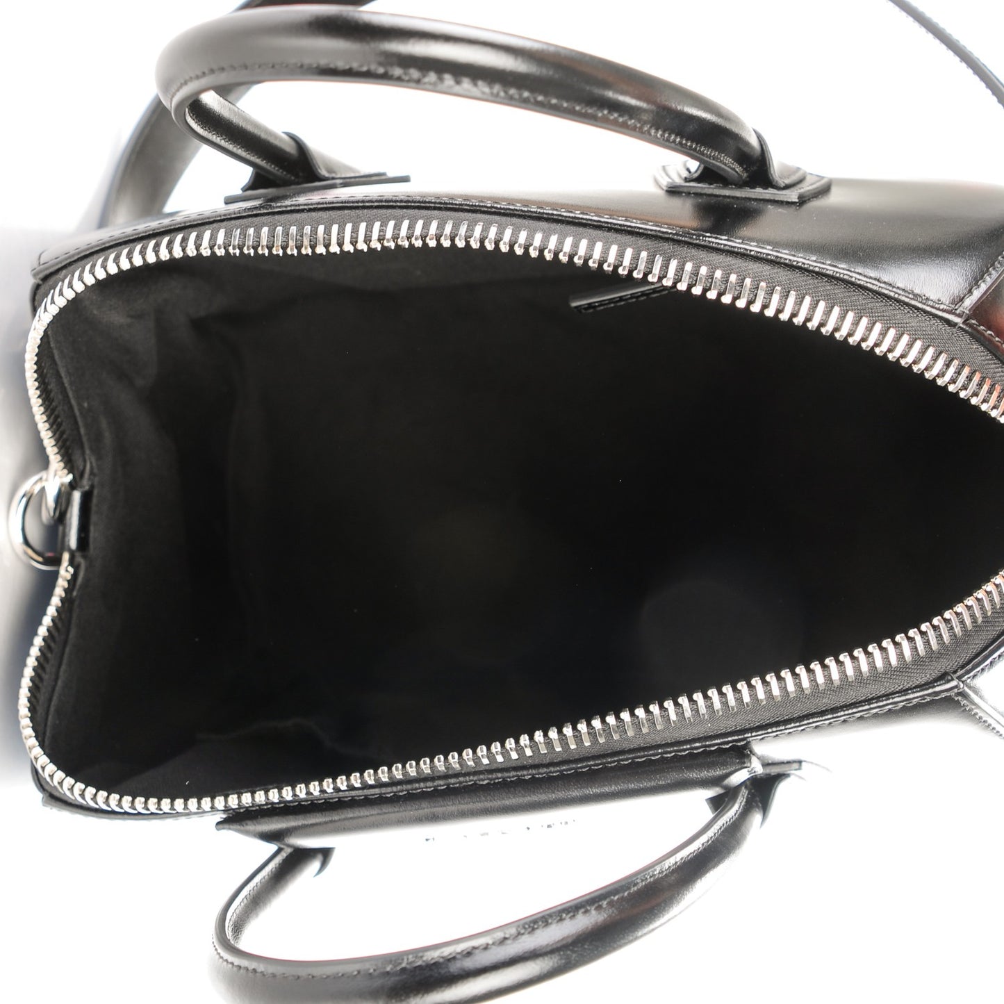Shiny Lord Calfskin Medium Antigona Black