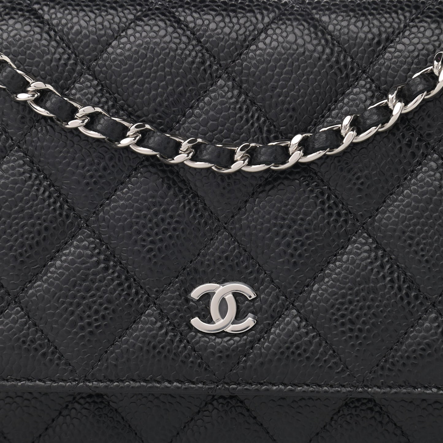 Caviar Quilted Wallet On Chain WOC Black