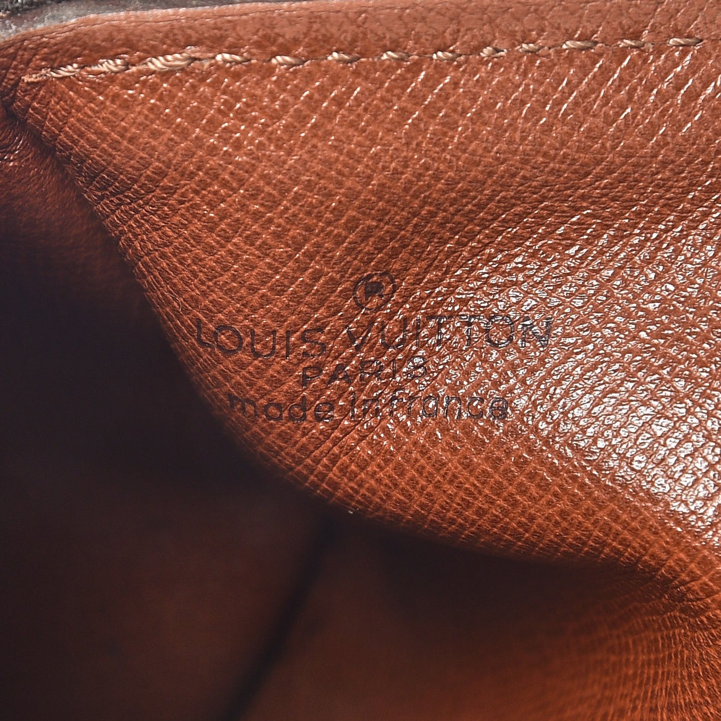 Monogram Papillon 26