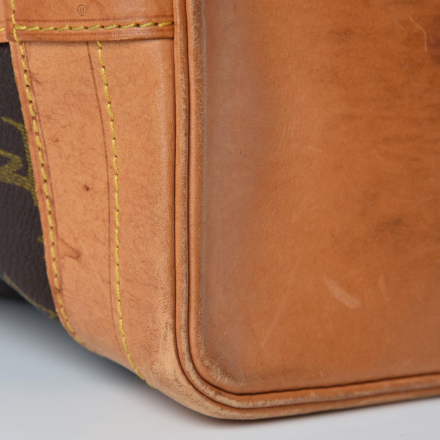 Louis Vuitton Monogram Noe 23 of 27