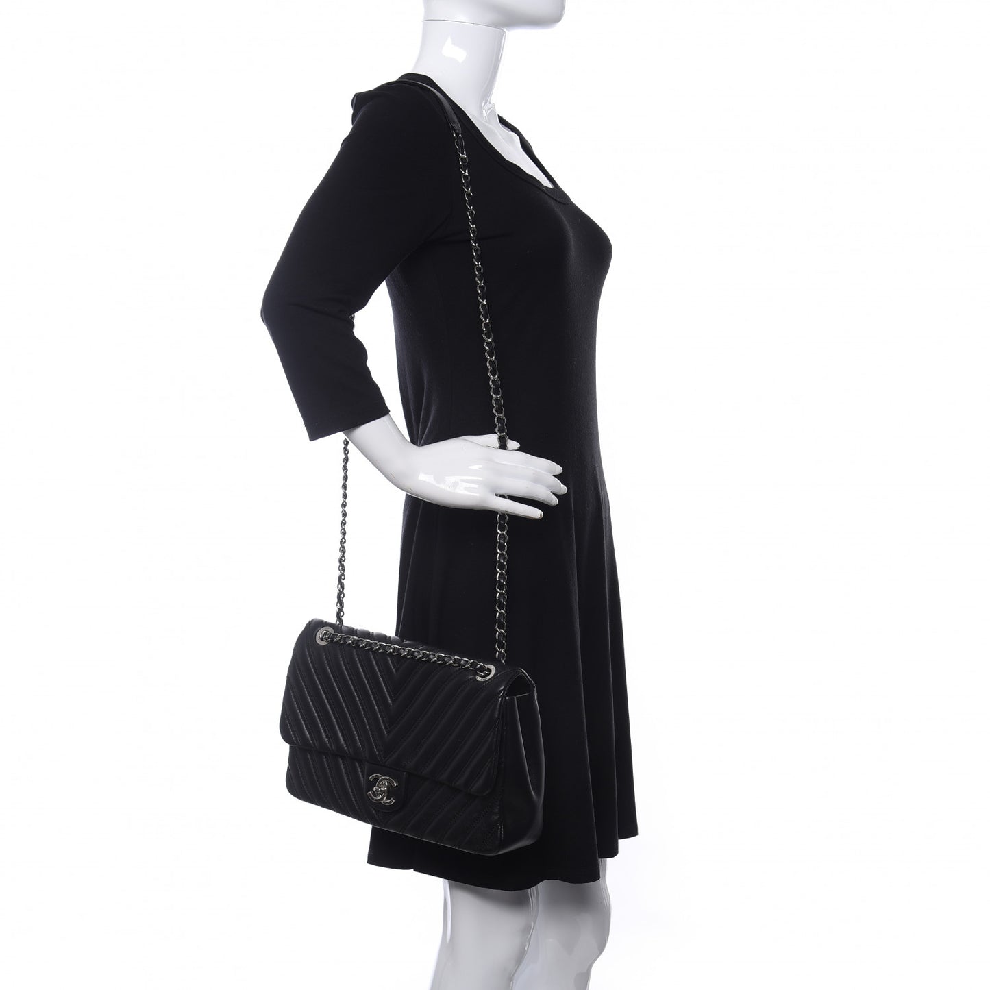 Lambskin Chevron Quilted Double Stitch Jumbo Single Flap Black
