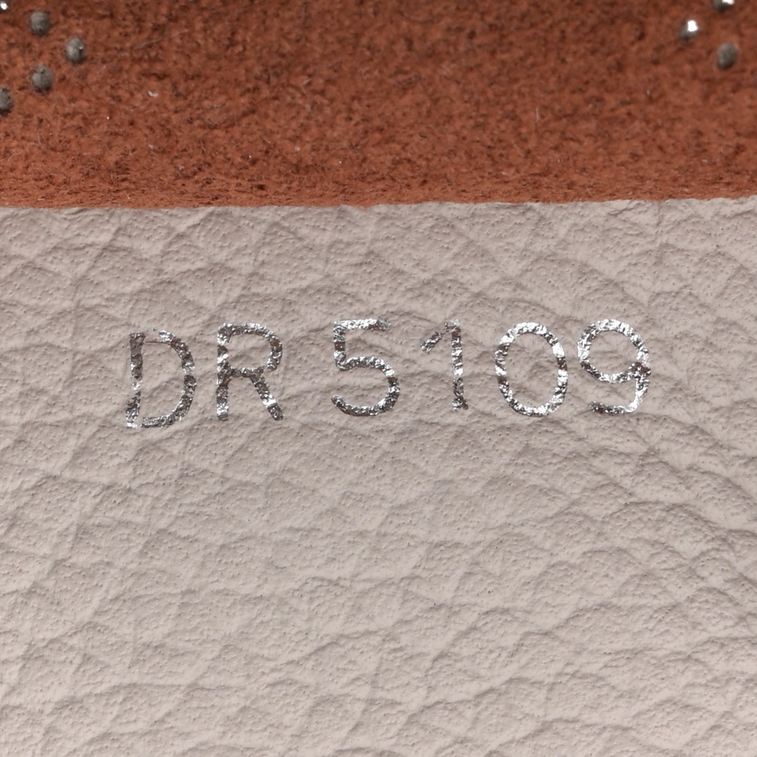 Louis Vuitton Mahina Hina PM Cream 8 of 12