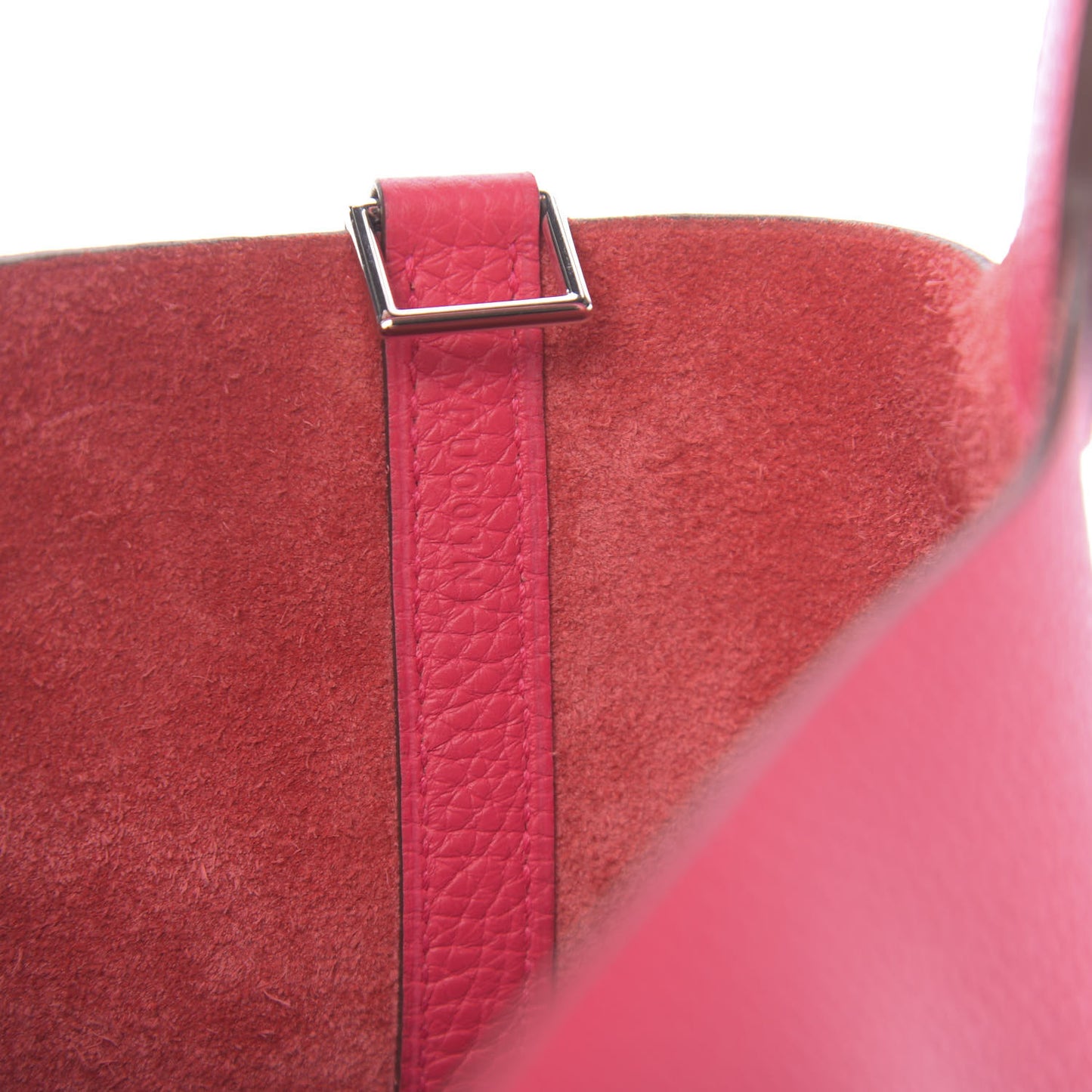 Taurillon Clemence Picotin Lock 22 MM Rose Extreme
