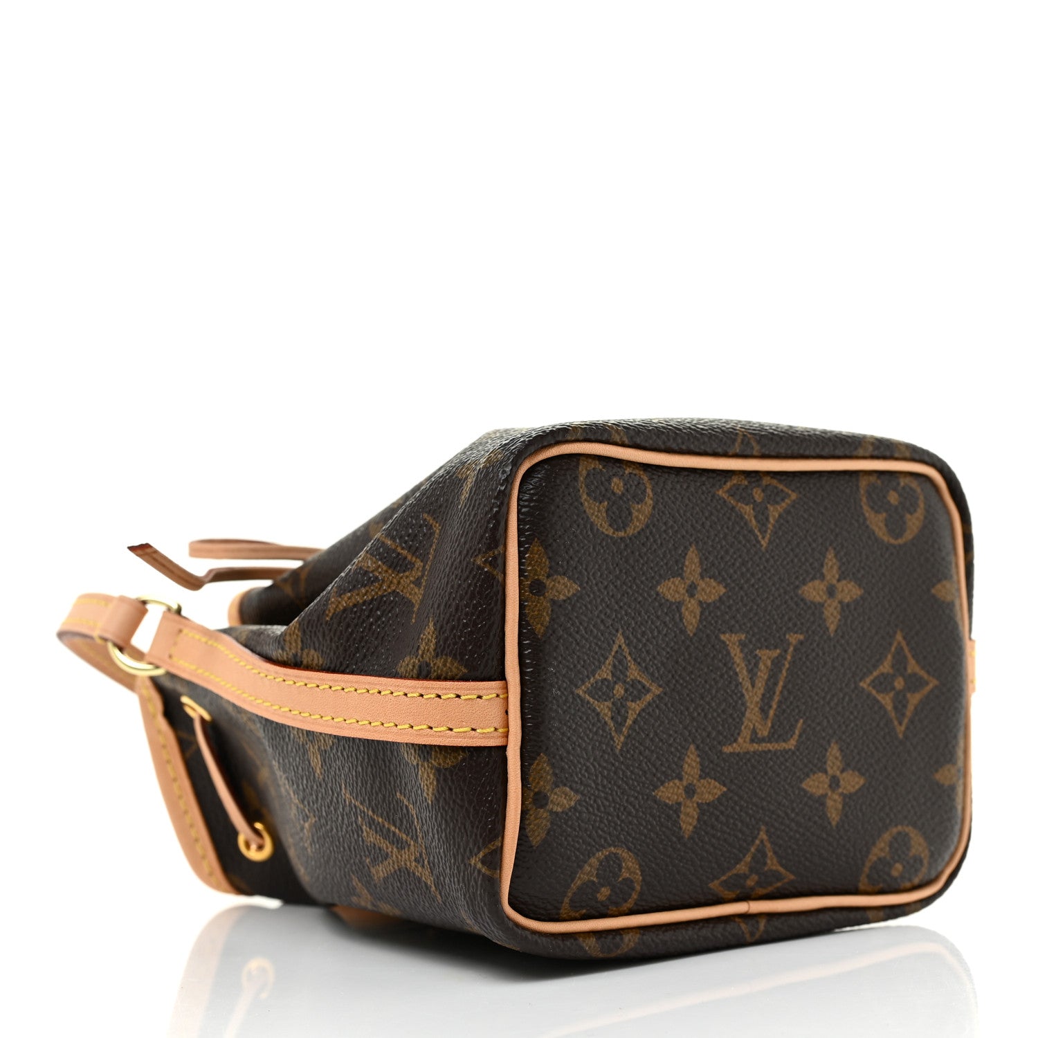 Louis Vuitton Monogram Nano Noe 4 of 10