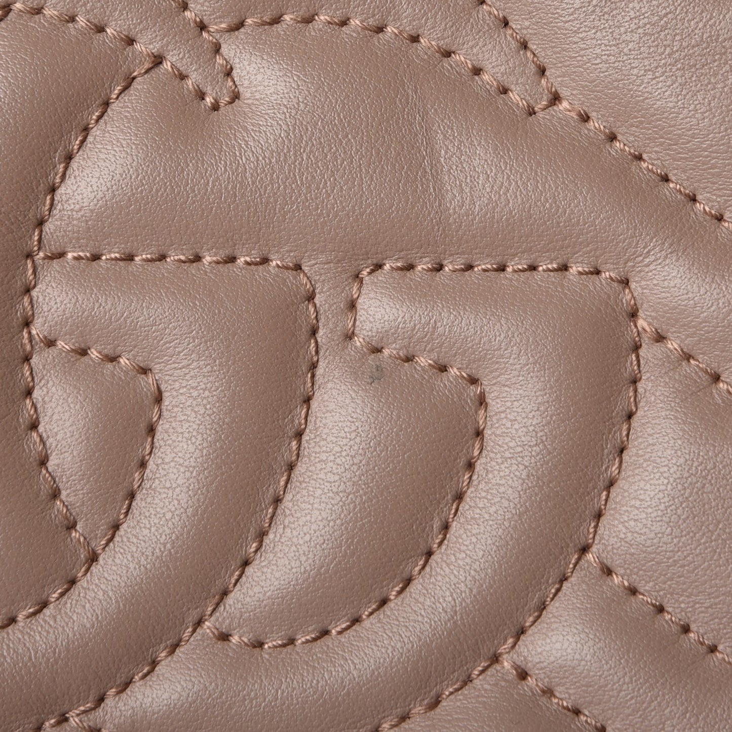 Calfskin Matelasse Small GG Marmont Chain Shoulder Bag Taupe