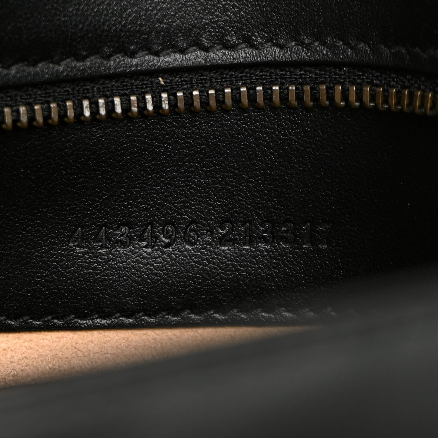Calfskin Matelasse Medium GG Marmont Shoulder Bag Black