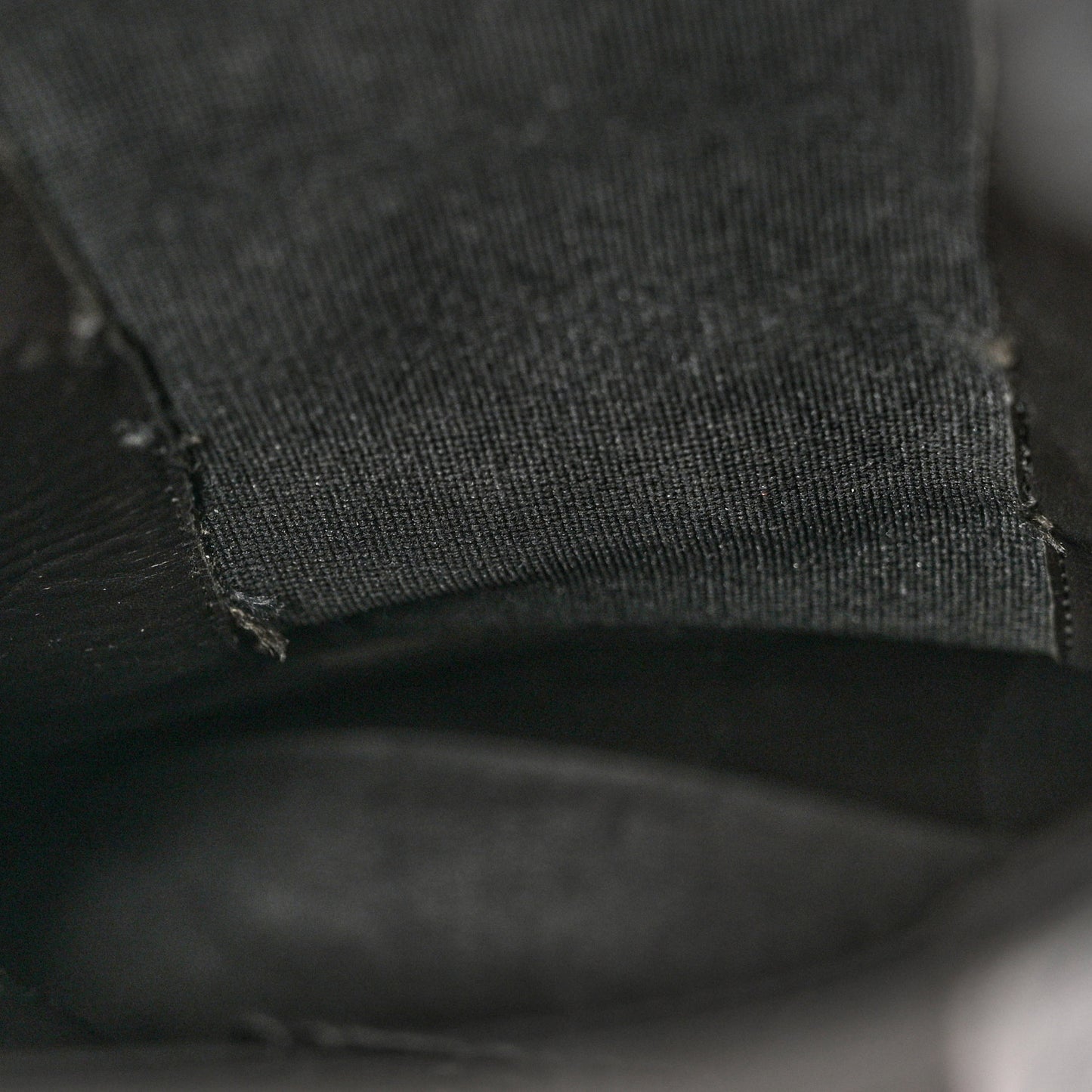 Calfskin The Tire Chelsea Boots 41 Black Bright Red