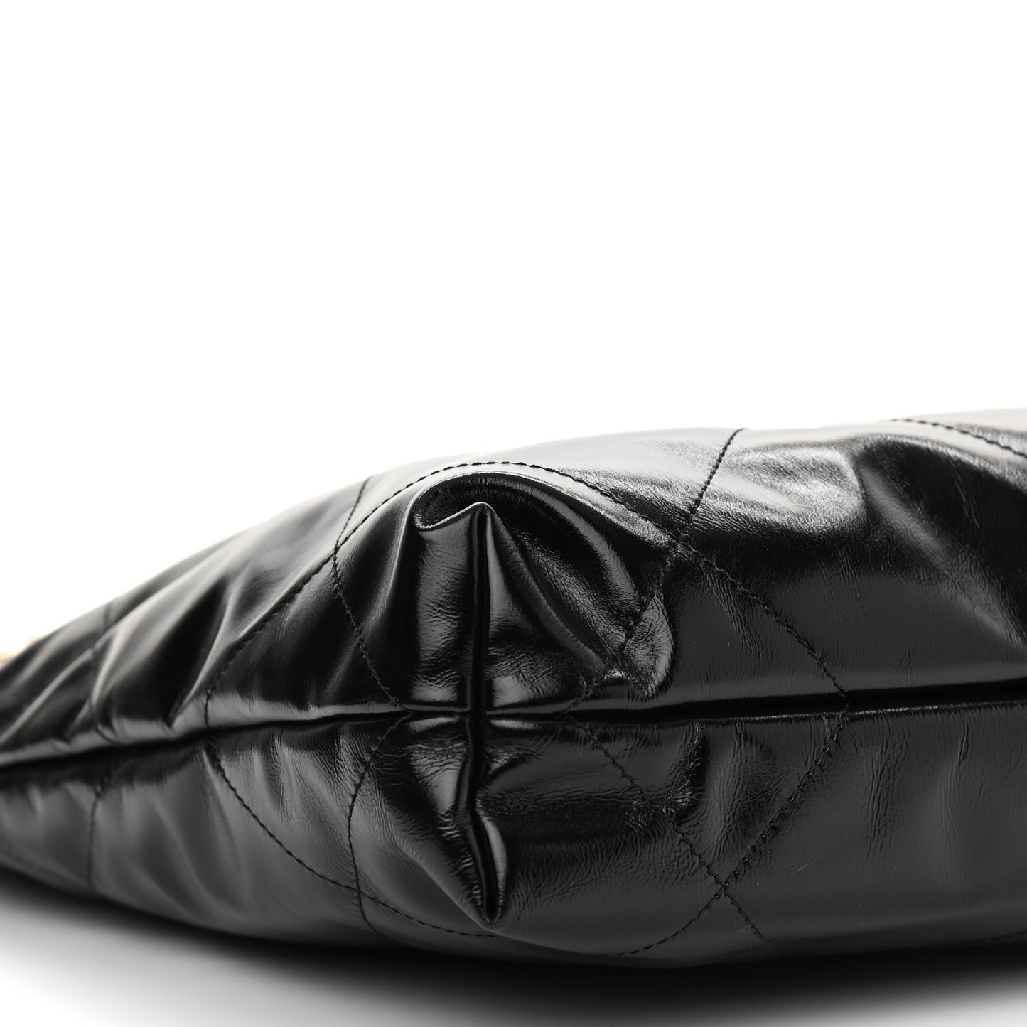 Shiny Calfskin Quilted Small Chanel 22 Black
