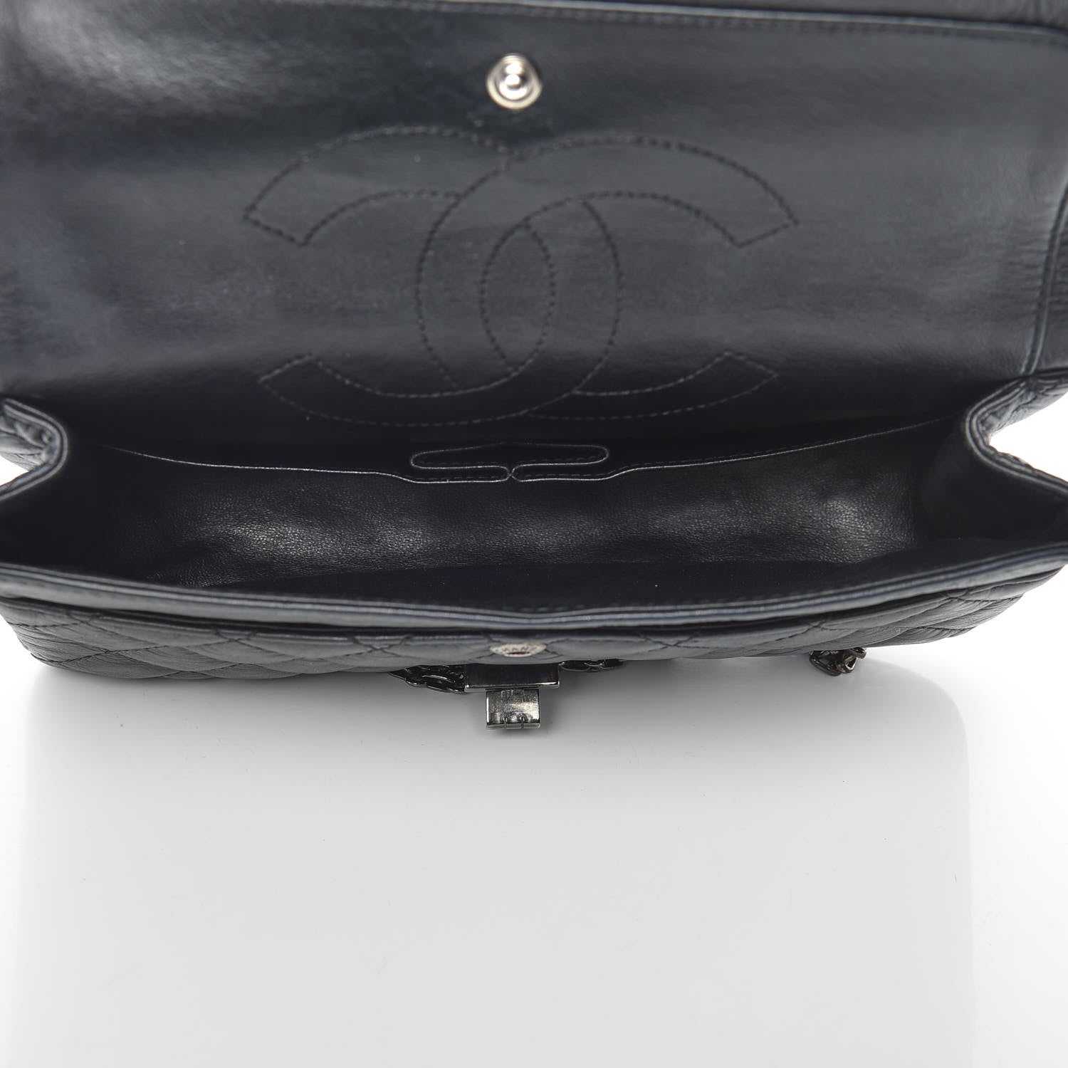 Chanel Aged Calfskin Quilted 2.55 Reissue 225 Flap So Black 8 of 13